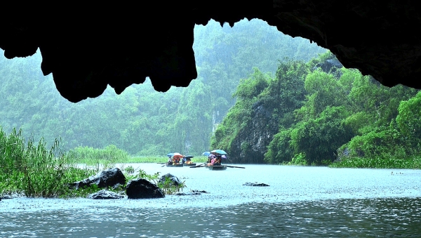 Khám phá trên dòng Ngô Giang – Ninh Bình