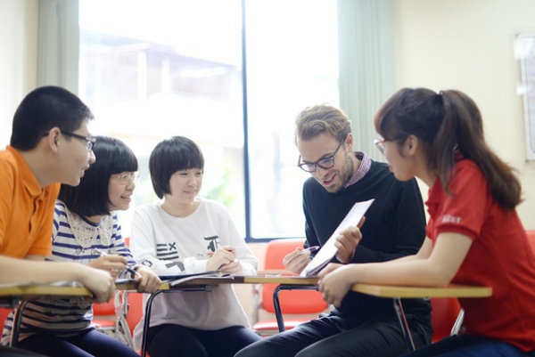 Lợi ích của việc học ngoại ngữ thứ hai trong trường đại học